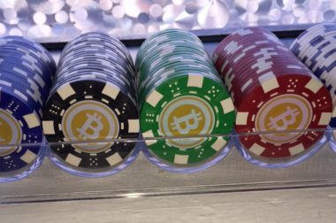 Биткоин покер — где играть на криптовалюту